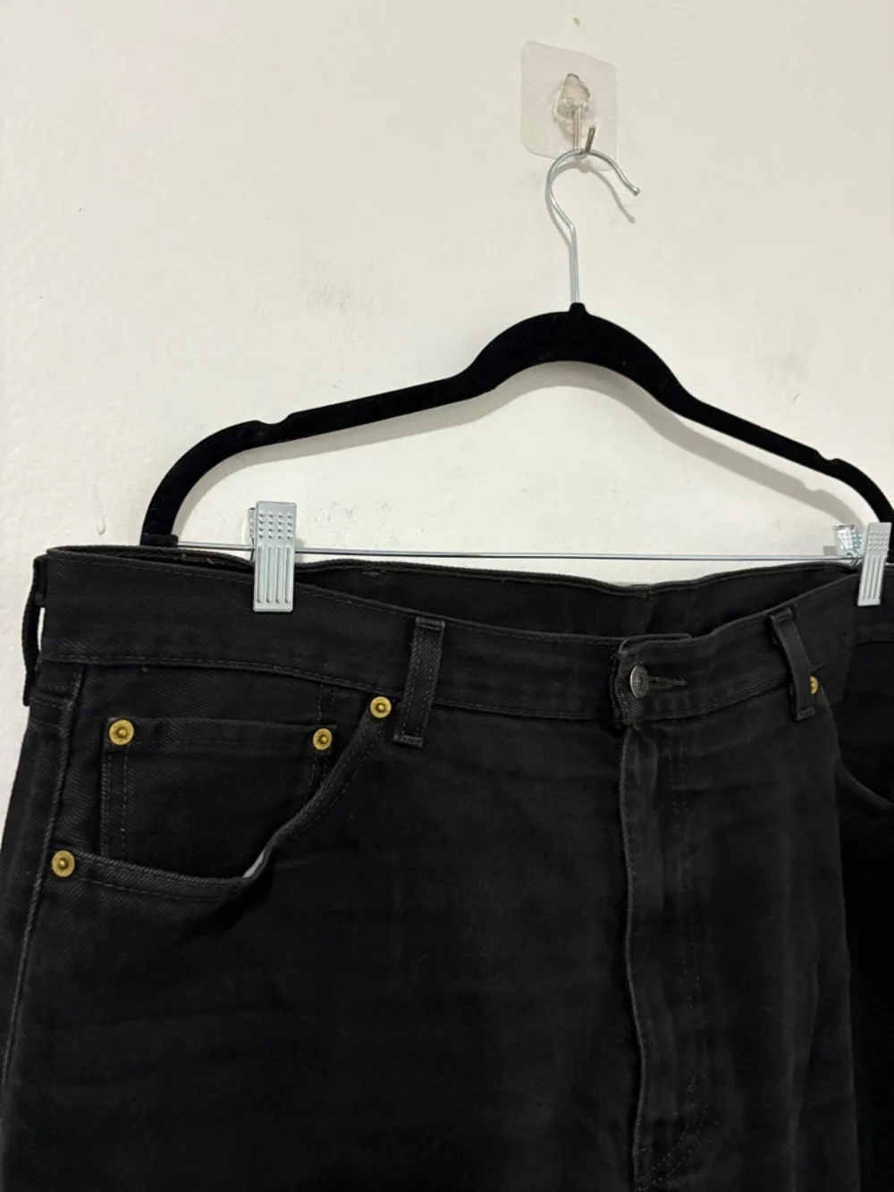 Levi's 501 Black Jeans Men's Size 42 x 32